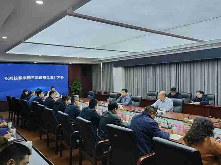 e786eb3d66e8046ece93c8719f42ff6d.jpg e786eb3d66e8046ece93c8719f42ff6d.jpg